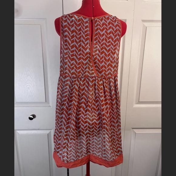 Lux Flowy Tunic Tank L - Picture 2 of 5